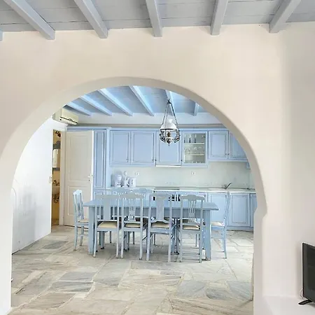 Myrovi Harmony - Sea View & Pool In Kanalia Mykonos Town