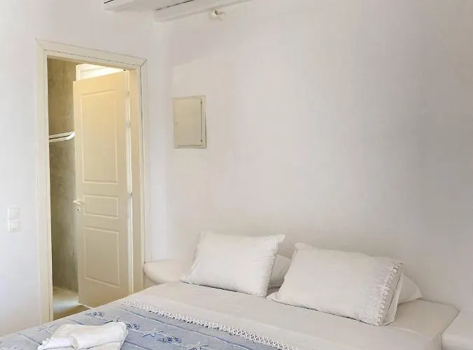 Myrovi Harmony - Sea View & Pool In Kanalia Apartament Mykonos Town