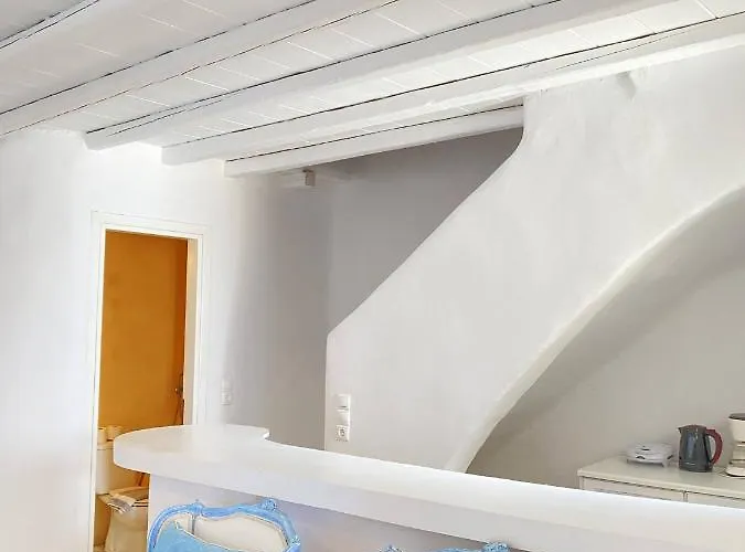 Myrovi Harmony - Sea View & Pool In Kanalia Mykonos Town