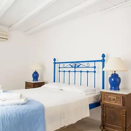 Myrovi Harmony Suites - Sea View & Pool In Kanalia Mykonos Town