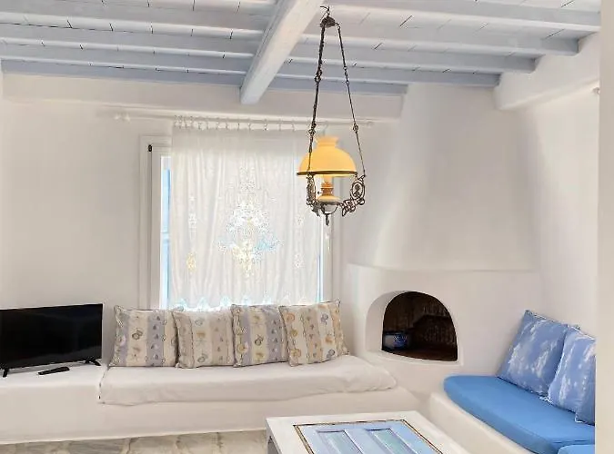 Myrovi Harmony Suites - Sea View & Pool In Kanalia Apartman Mykonos Town