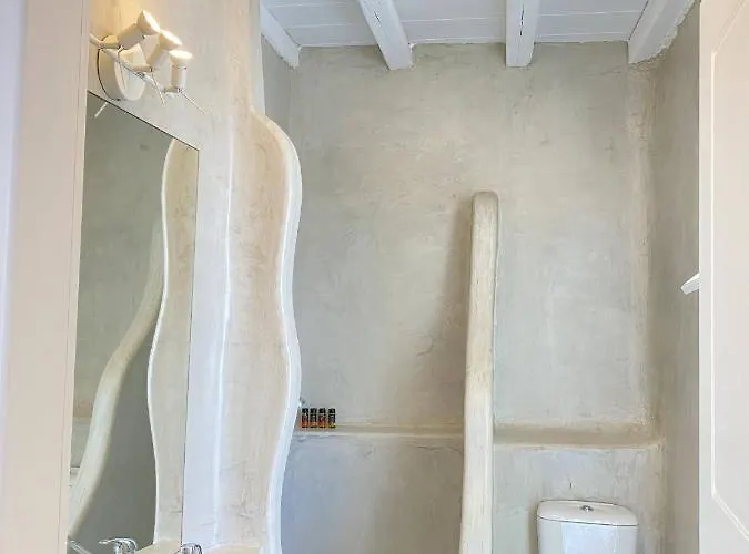 Myrovi Harmony Suites - Sea View & Pool In Kanalia Apartment Mykonos Town