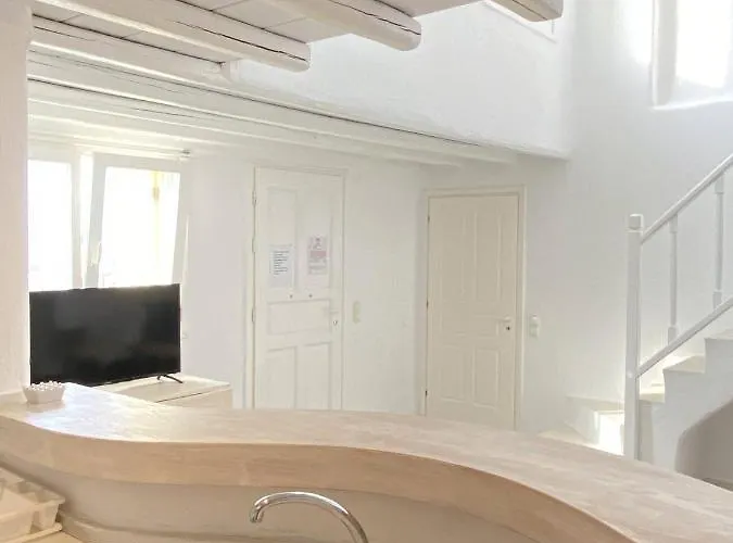 Myrovi Harmony Suites - Sea View & Pool In Kanalia * Mykonos Town